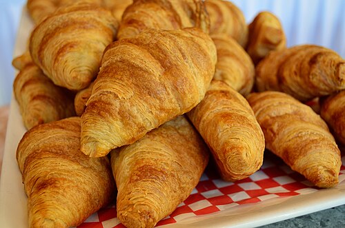 500px APileOfCroissants